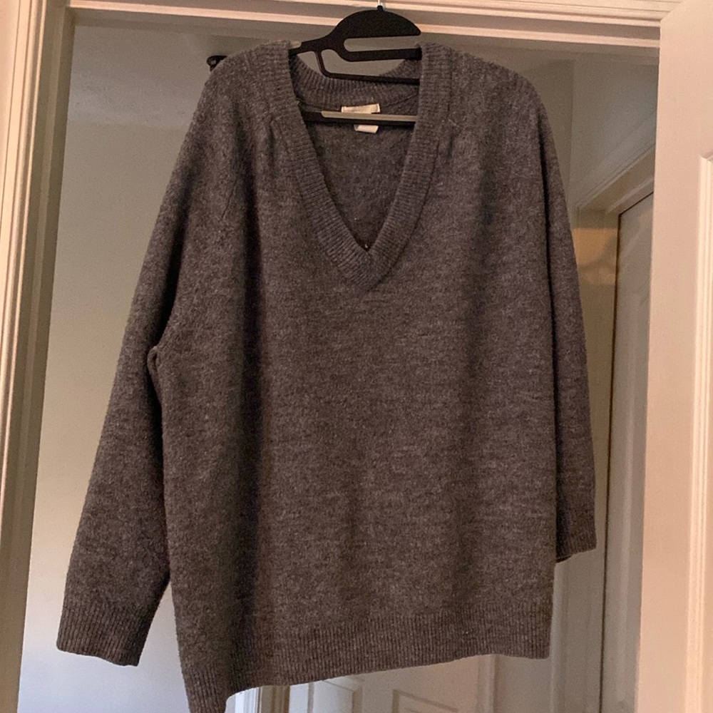 Grey sweater h&m
